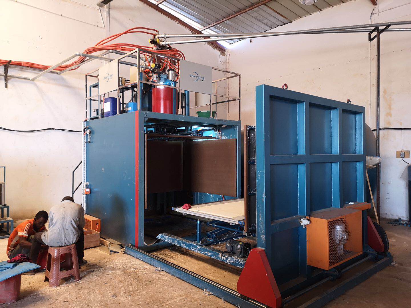 Máquina para fabricar esponjas de plástico y espuma de poliuretano, máquina para moldear cajas de espuma de PU